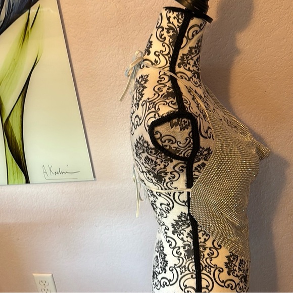 Must bundle New women’s shirt size small - Picture 4 of 4